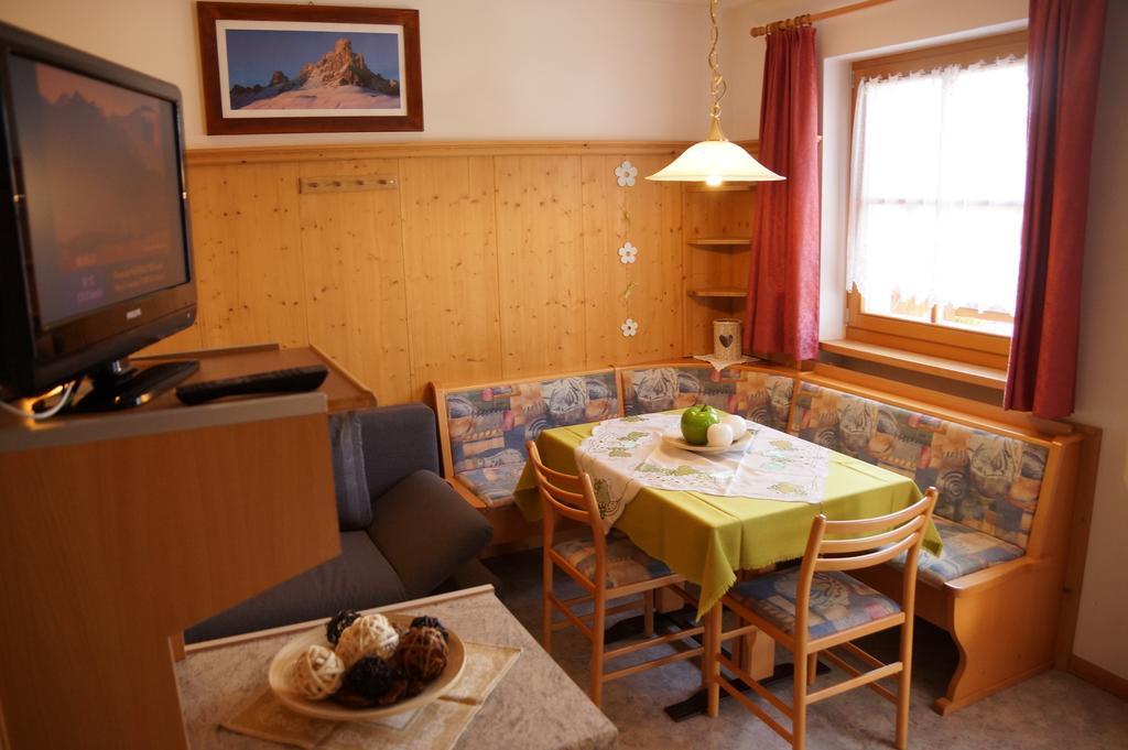 Gasthof La Pli Apartments サン・ヴィジリオ・ディ・マレッベ エクステリア 写真
